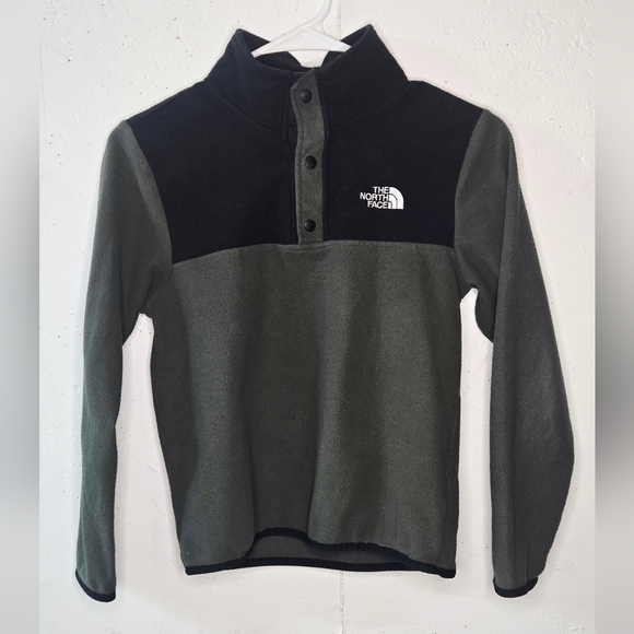 The North Face Black and Green Fleece Jacket - Picture 1 of 5
